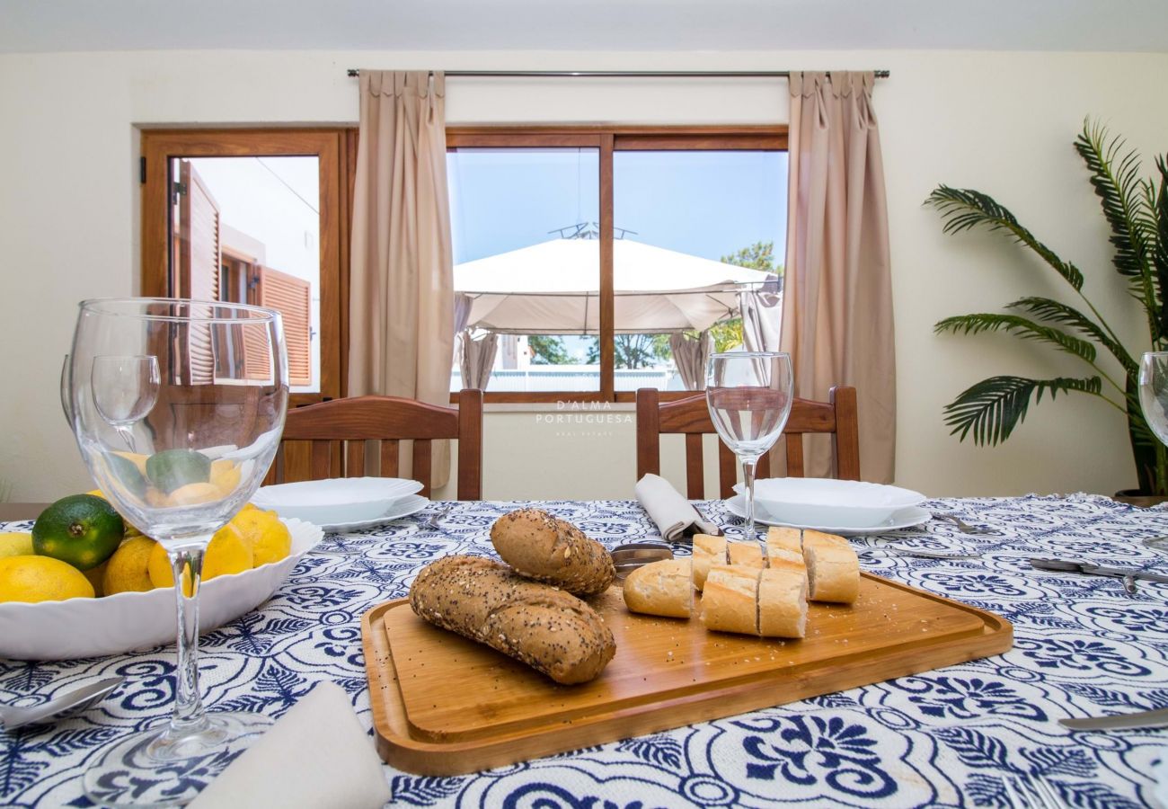 Villa en Albufeira - Villa Girassol - By D´alma Portuguesa