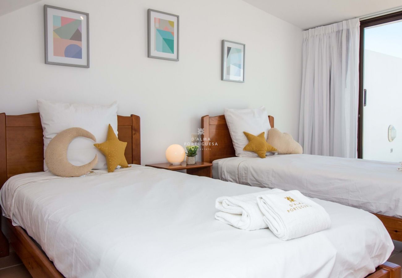 Apartamento em Albufeira - Pine View Falésia Beach by D'Alma Portuguesa
