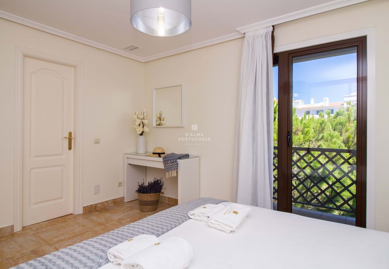 Apartamento em Albufeira - Pine View Falésia Beach by D'Alma Portuguesa