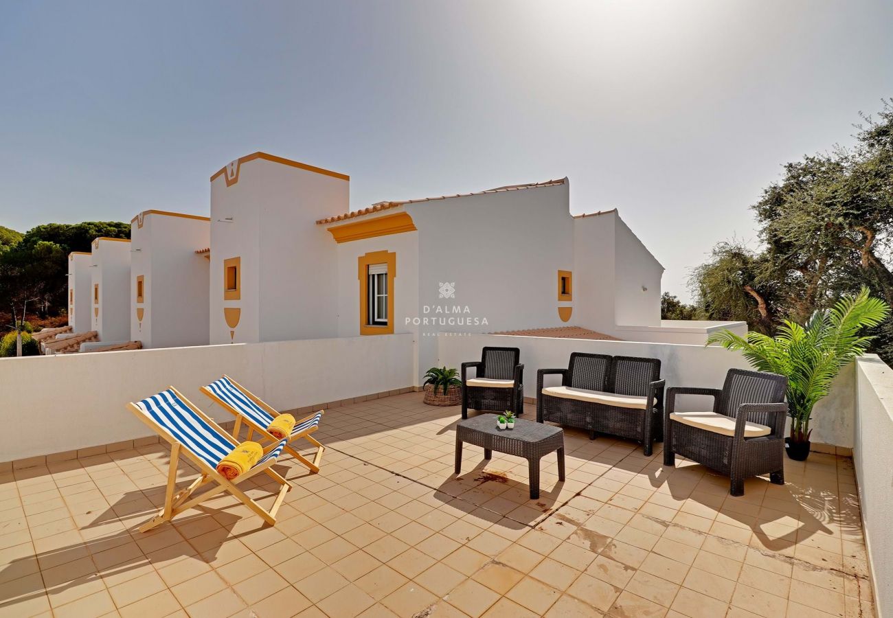 Villa em Olhos D´Água - Villa Açoteias - By D´alma Portuguesa