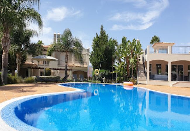 Villa in Almancil - Villa Boa Nova, The Crest - By D´Alma Portuguesa